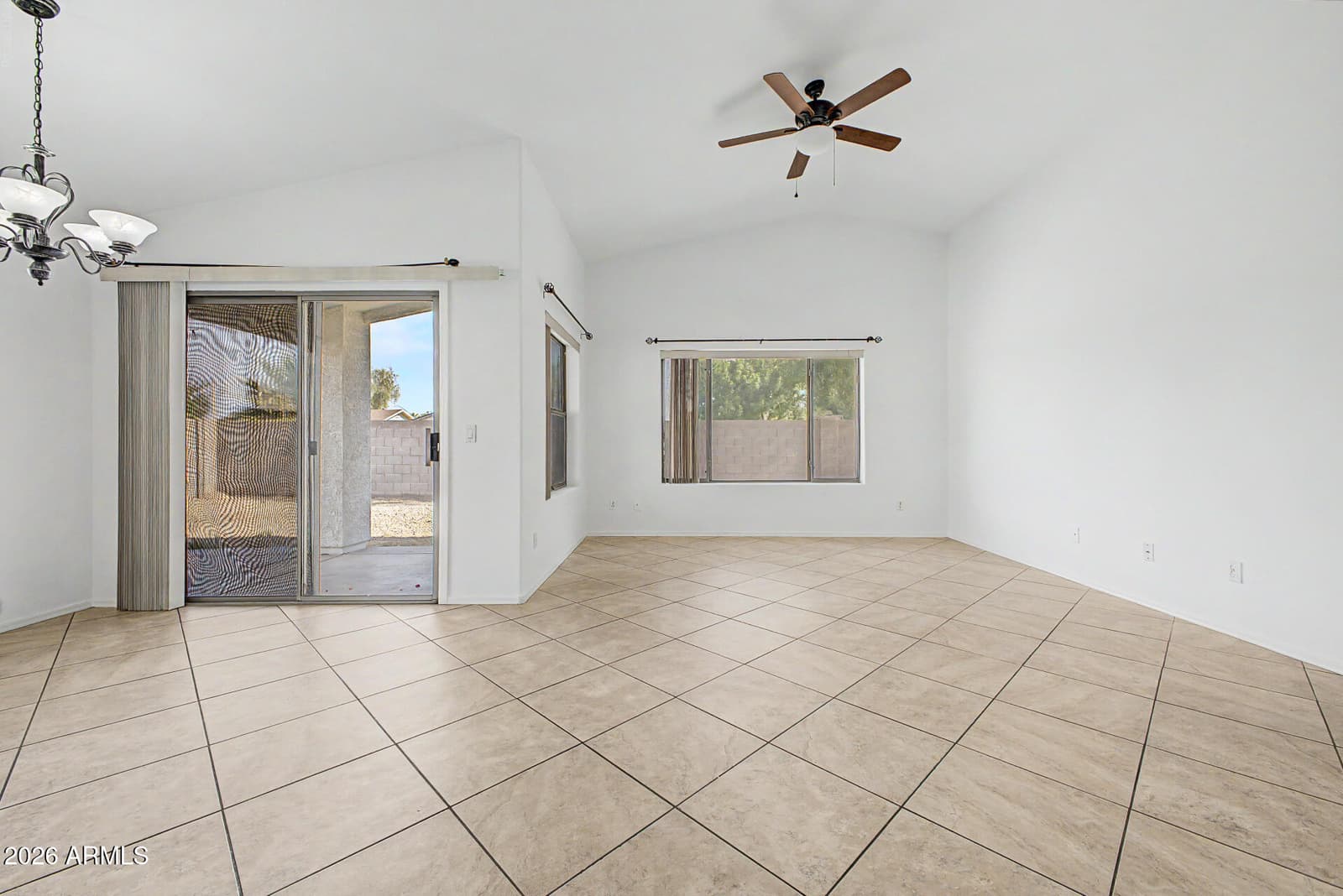 6715 W MARSHALL Avenue, Glendale, AZ 85303 — photo 13 of 34