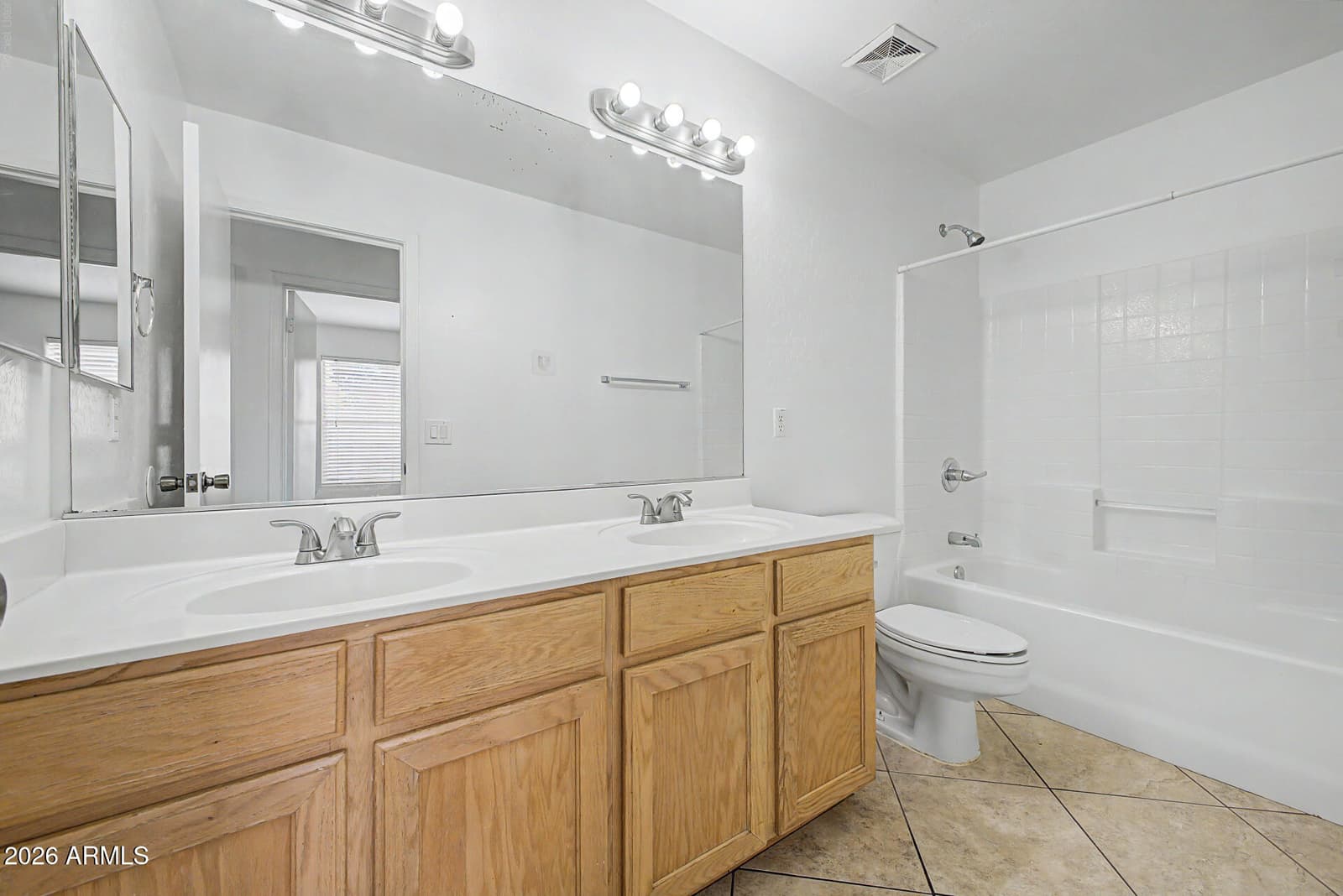 6715 W MARSHALL Avenue, Glendale, AZ 85303 — photo 28 of 34