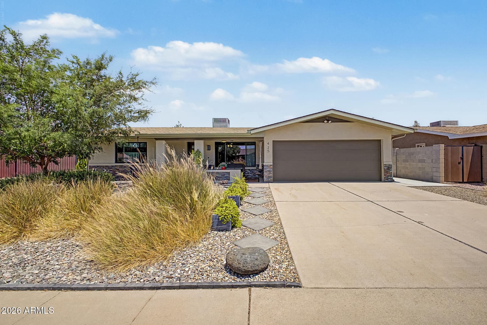 425 S ROSEMONT, Mesa, AZ 85206 — photo 8 of 40