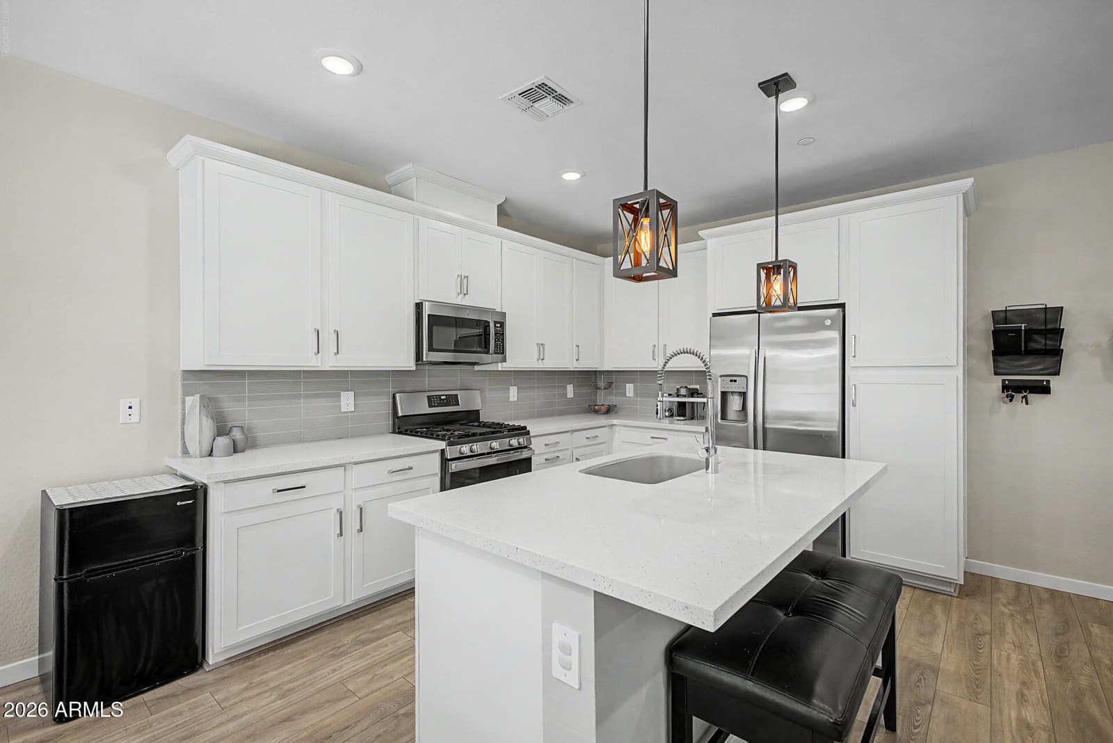 753 E BEAUCHAMP Drive 102, Gilbert, AZ 85297 — photo 9 of 42