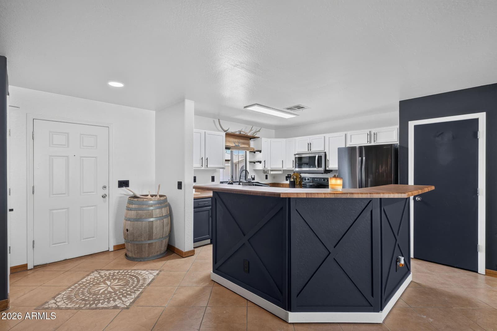 2681 S POWELL Road, Apache Junction, AZ 85119 — photo 12 of 39