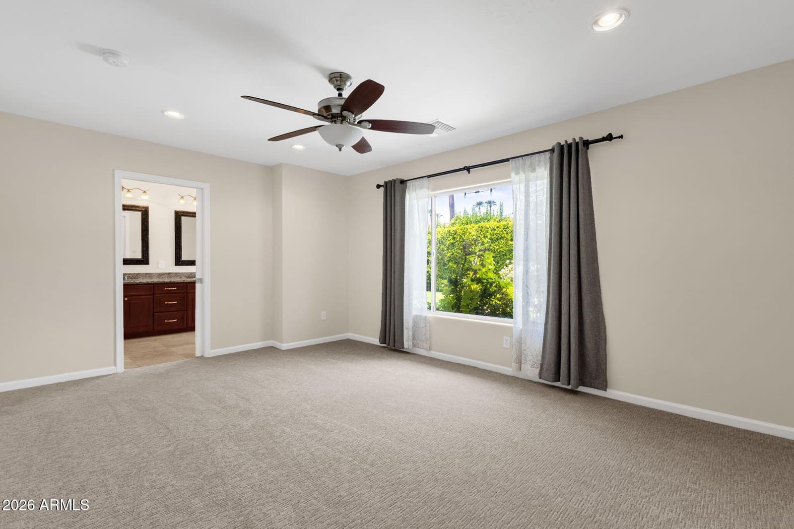 8376 E SAN SALVADOR Drive, Scottsdale, AZ 85258 — photo 9 of 66