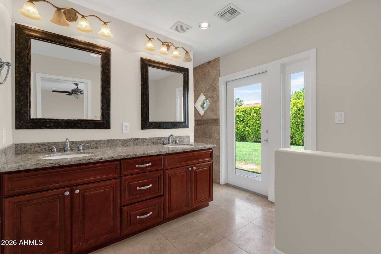 8376 E SAN SALVADOR Drive, Scottsdale, AZ 85258 — photo 10 of 66