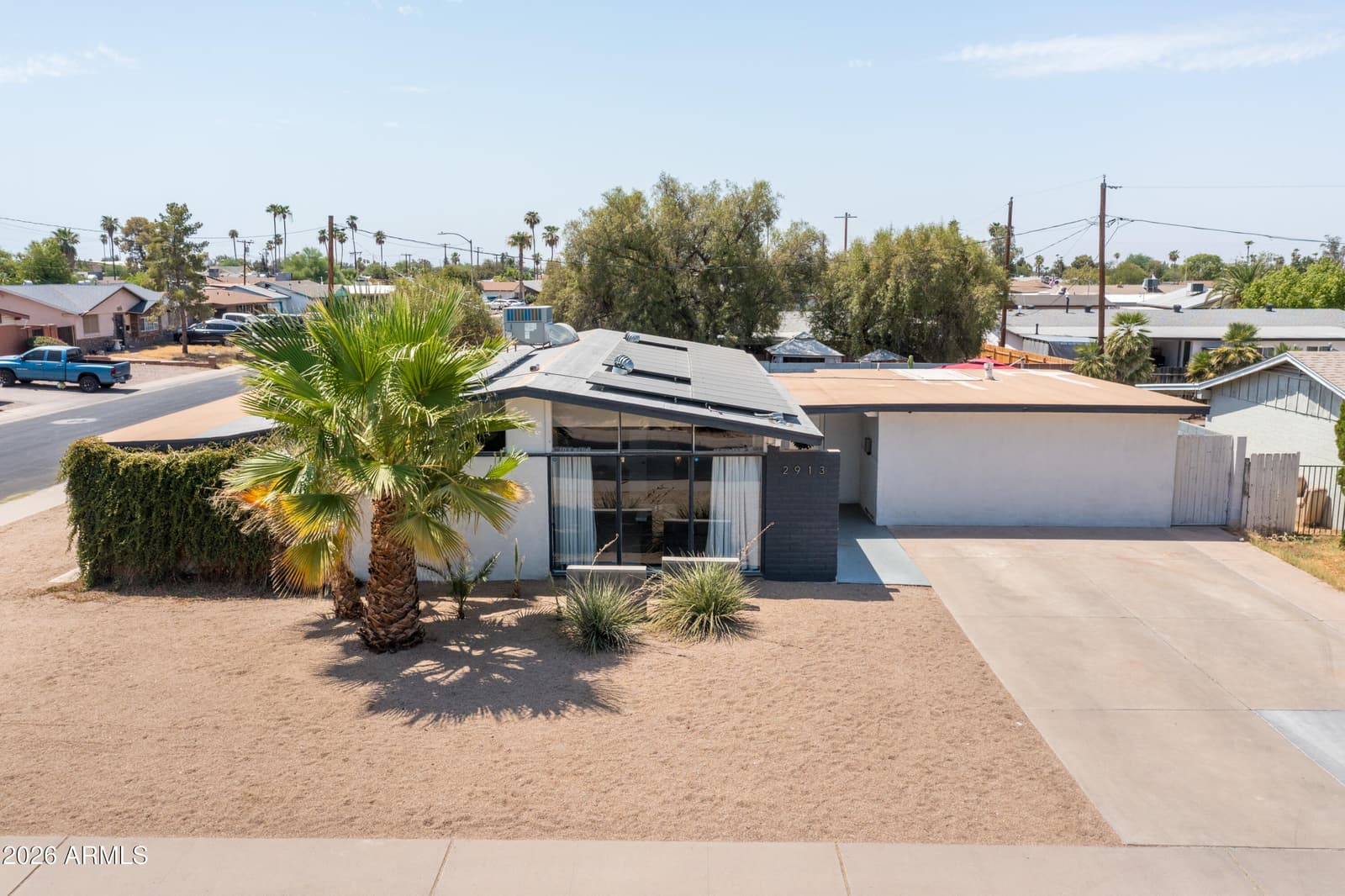2913 W MADRAS Lane, Phoenix, AZ 85053 — photo 1 of 46