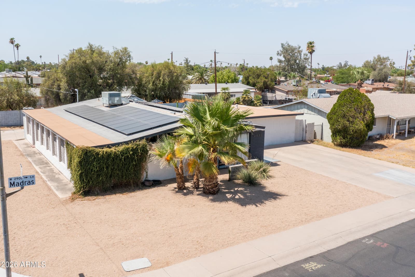 2913 W MADRAS Lane, Phoenix, AZ 85053 — photo 42 of 46