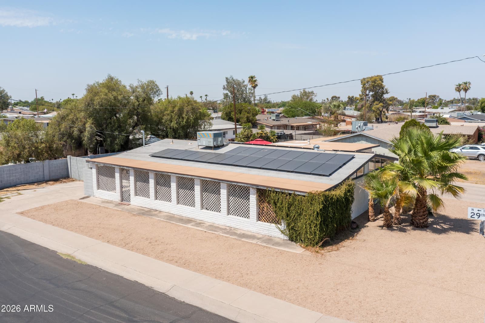 2913 W MADRAS Lane, Phoenix, AZ 85053 — photo 40 of 46