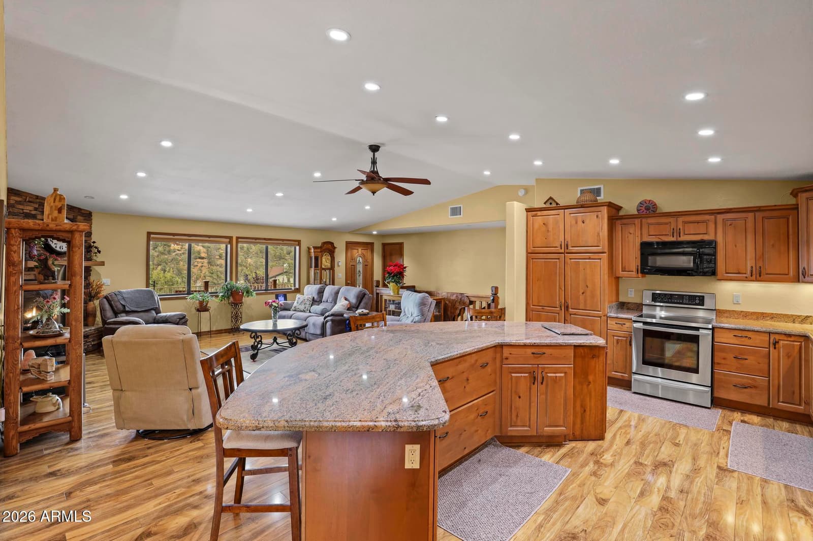 804 E Phoenix Street, Payson, AZ 85541 — photo 8 of 56