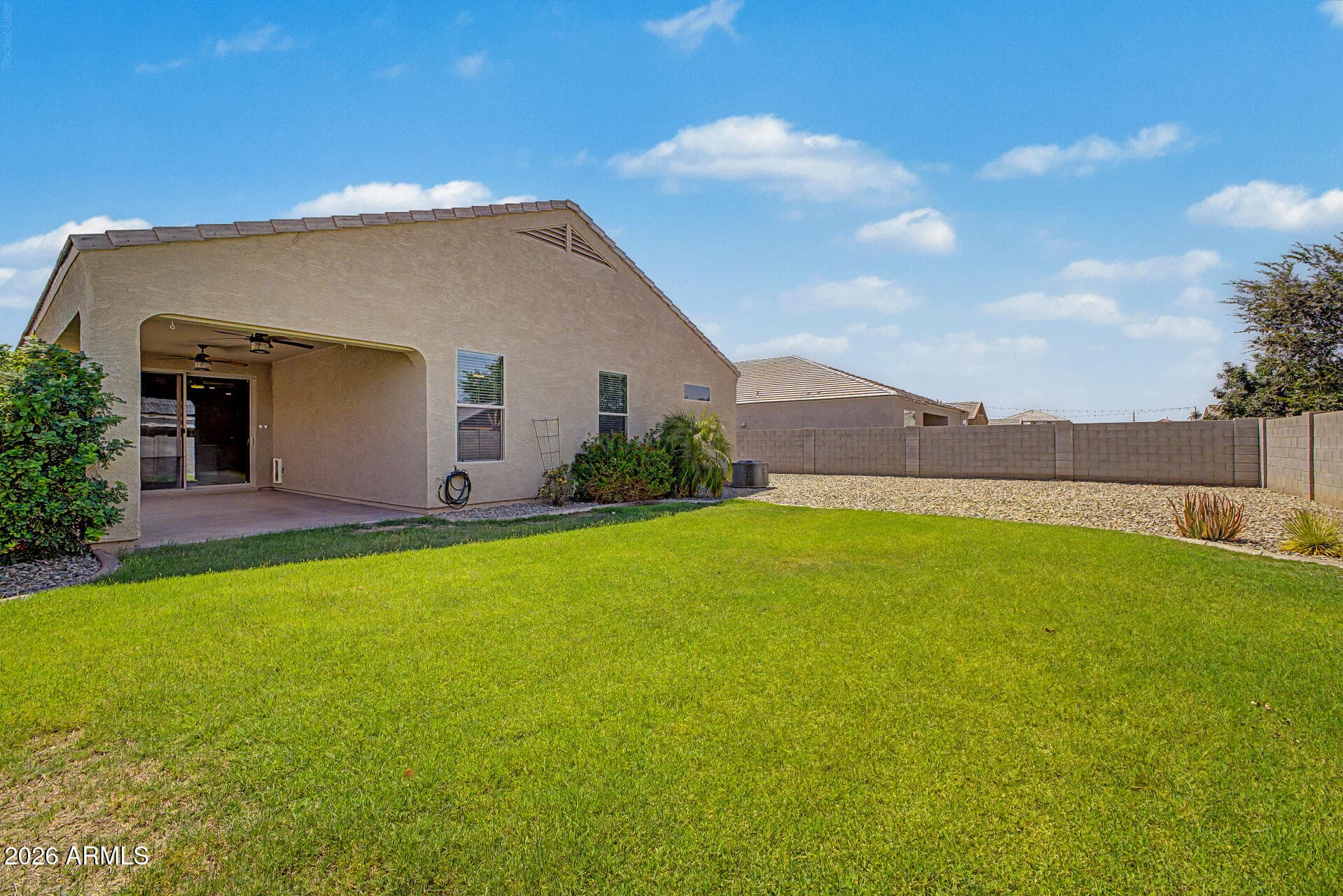 658 W BELMONT RED Trail, San Tan Valley, AZ 85143 — photo 34 of 36
