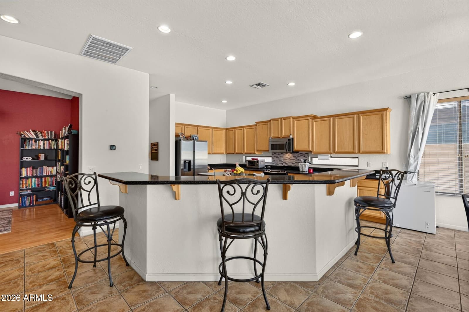 3282 E LOWELL Avenue, Gilbert, AZ 85297 — photo 10 of 42