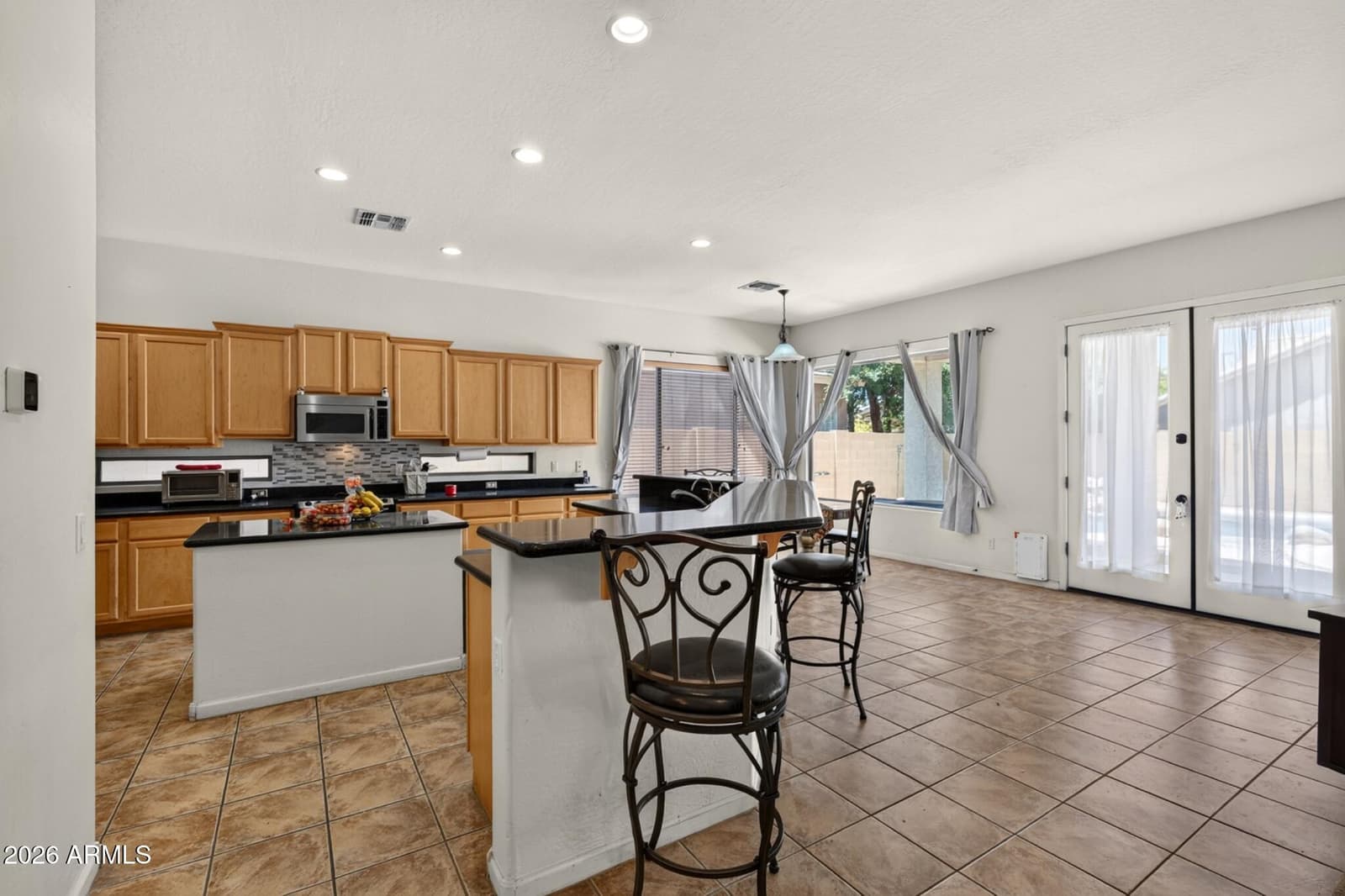 3282 E LOWELL Avenue, Gilbert, AZ 85297 — photo 11 of 42