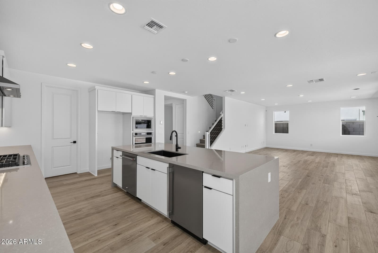 10245 E UNITY Avenue, Mesa, AZ 85212 — photo 15 of 84