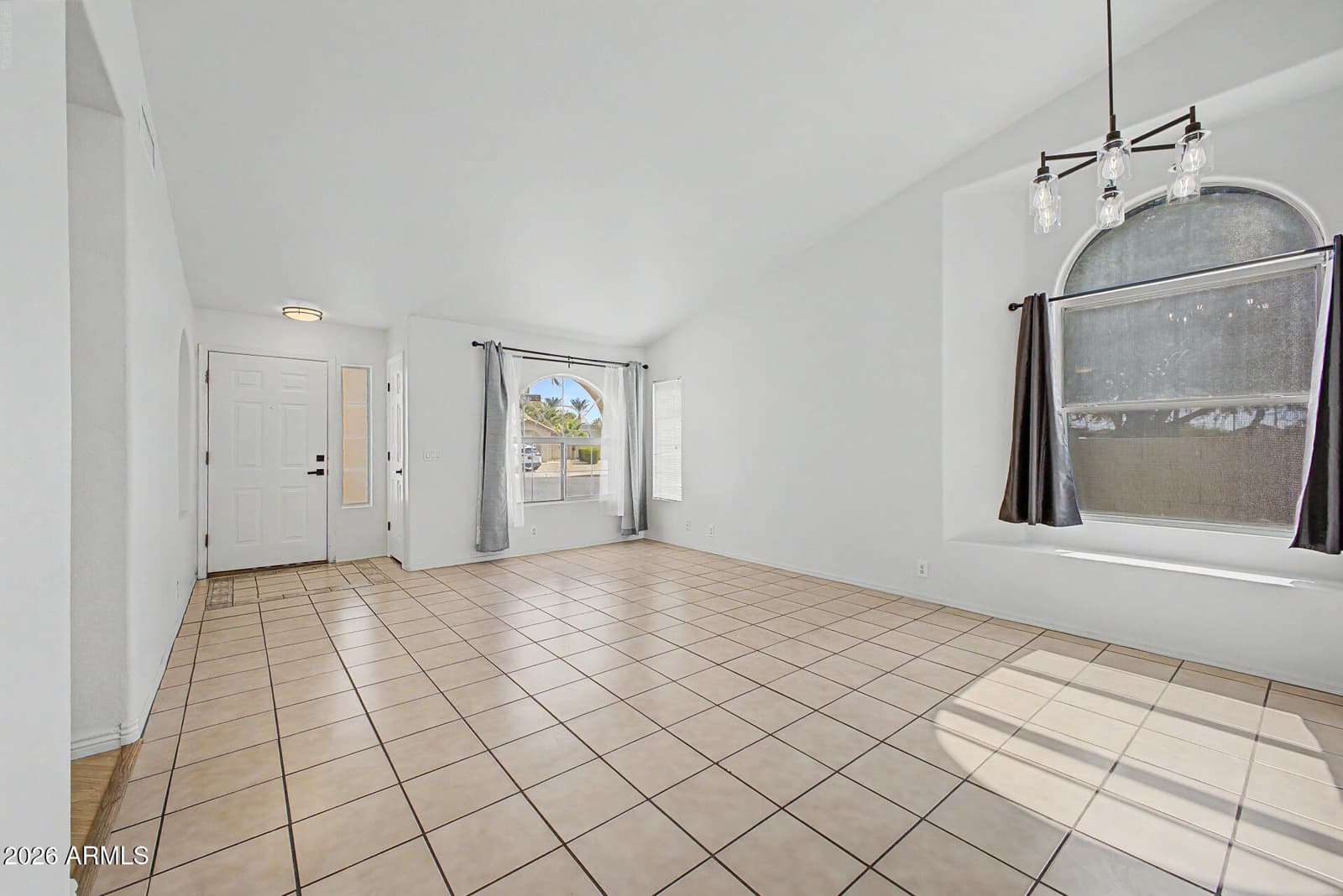 984 W MORELOS Street, Chandler, AZ 85225 — photo 18 of 33