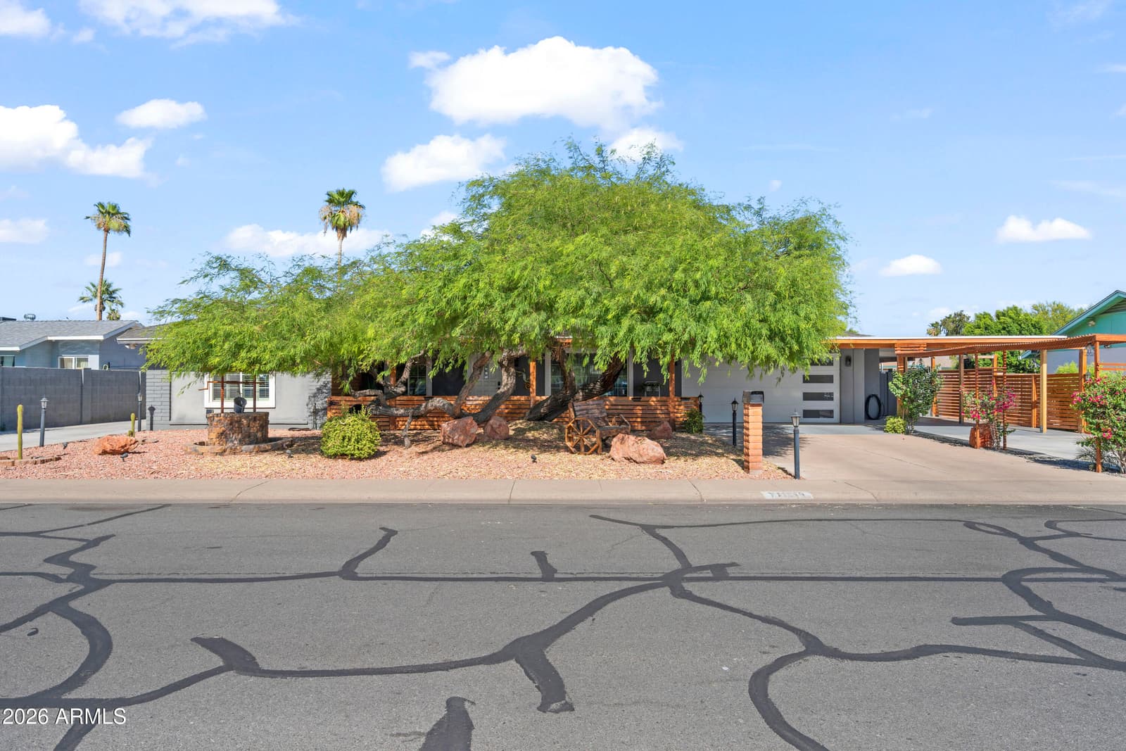 11215 N 37TH Avenue, Phoenix, AZ 85029 — photo 16 of 71