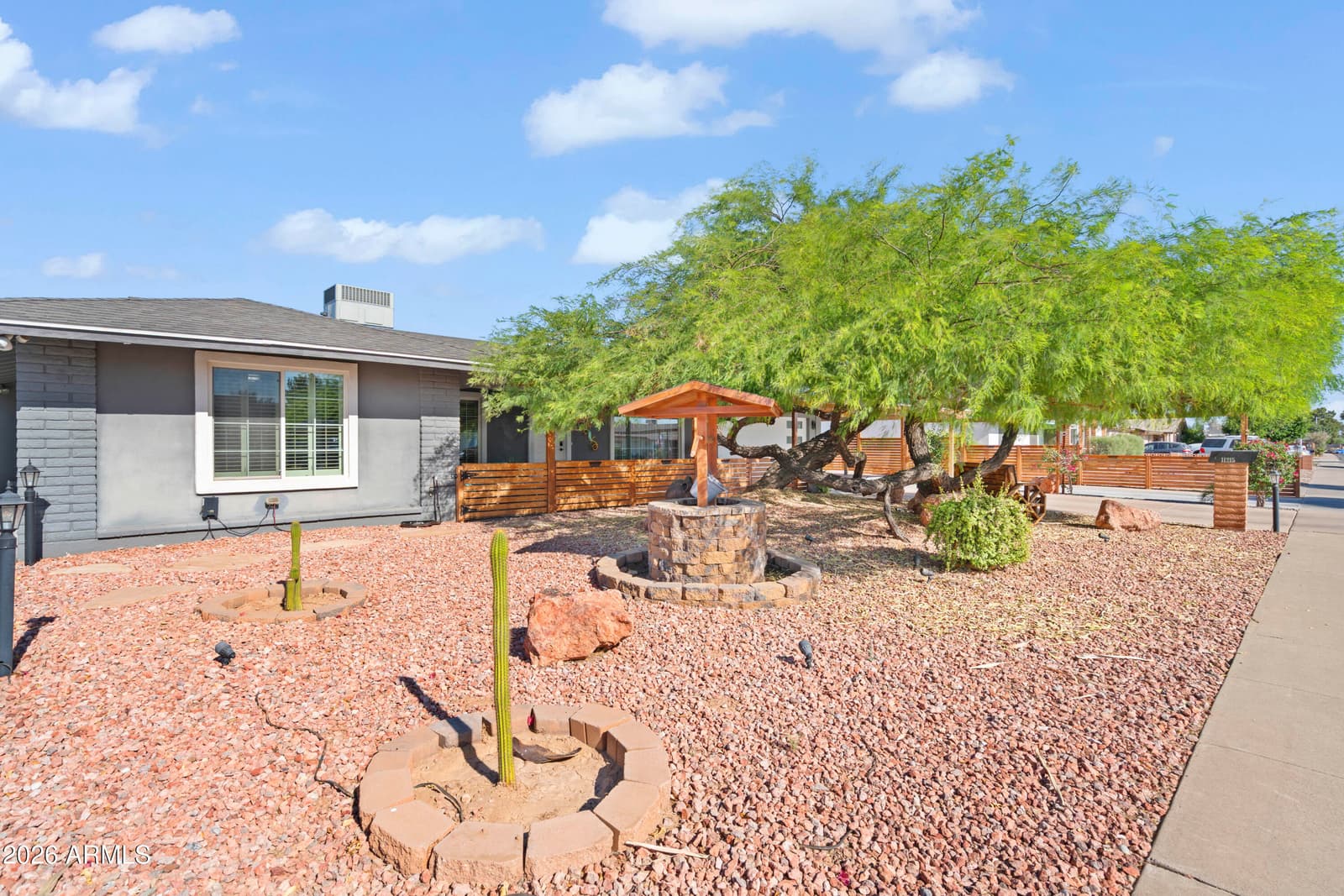 11215 N 37TH Avenue, Phoenix, AZ 85029 — photo 14 of 71