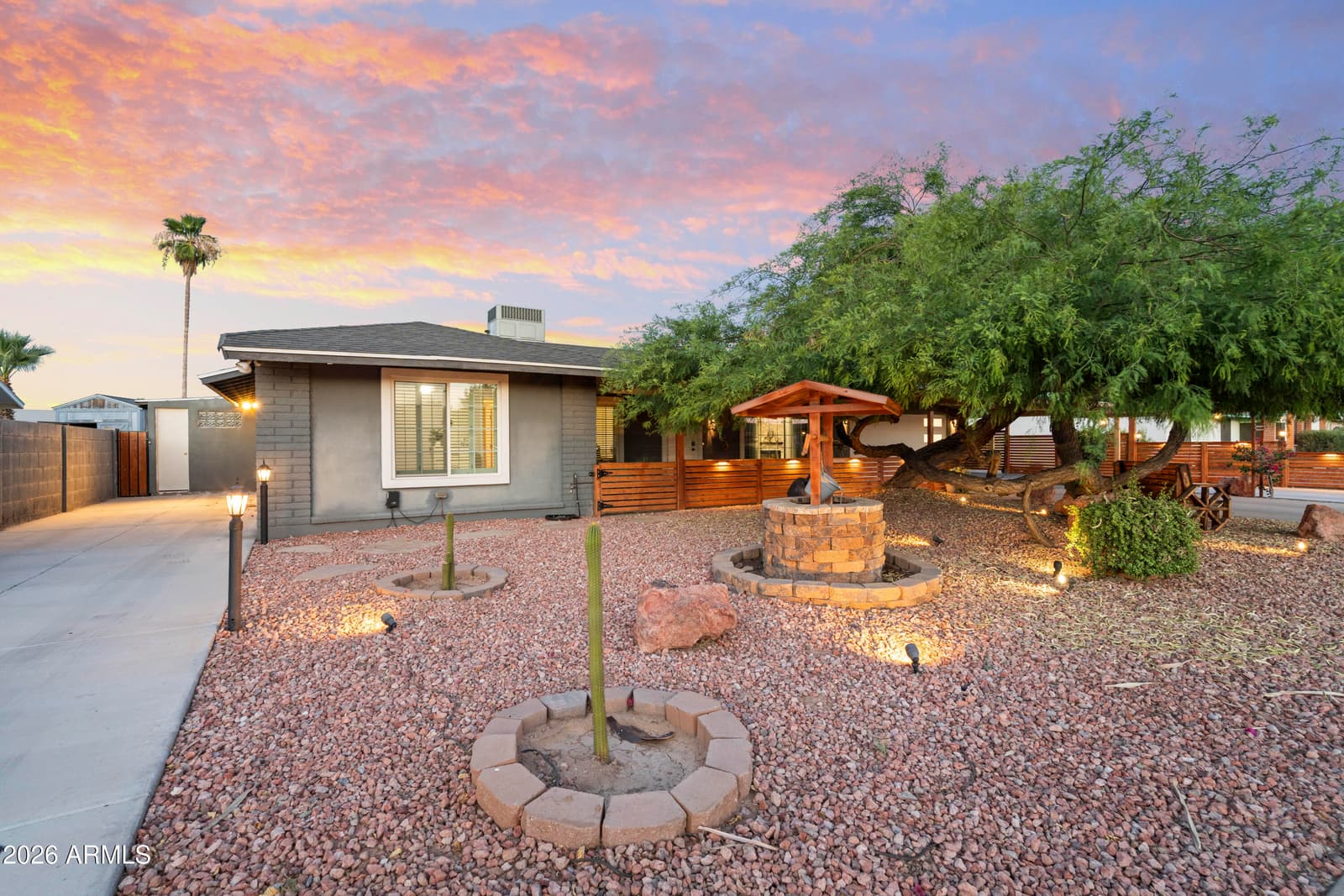 11215 N 37TH Avenue, Phoenix, AZ 85029 — photo 2 of 71