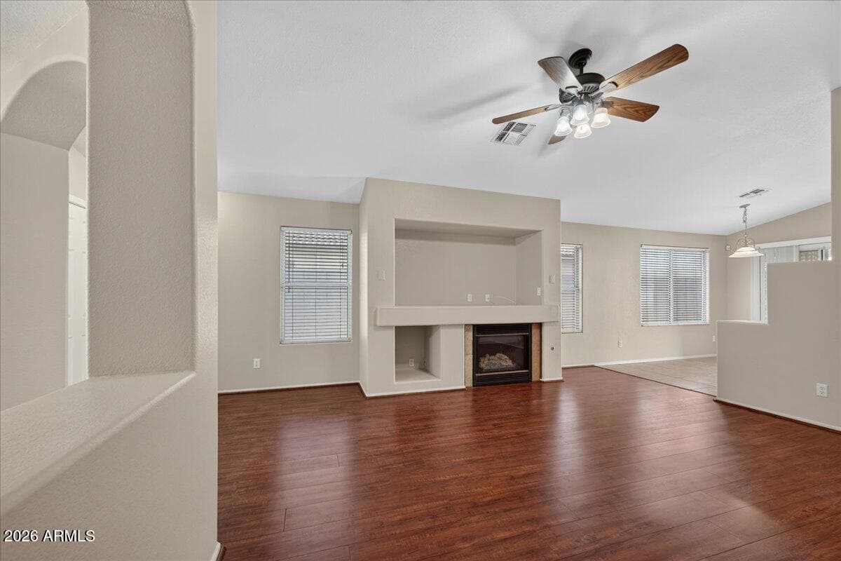20270 N 82nd Lane N, Peoria, AZ 85382 — photo 3 of 26