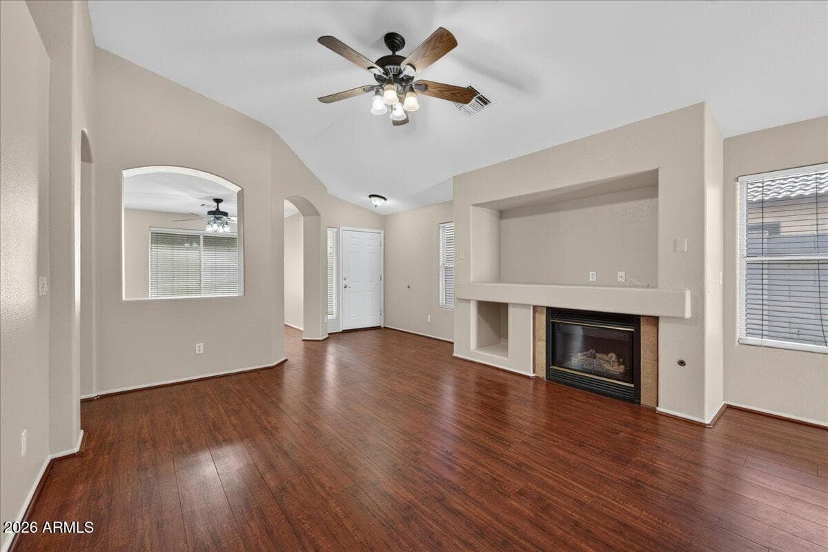 20270 N 82nd Lane N, Peoria, AZ 85382 — photo 4 of 26