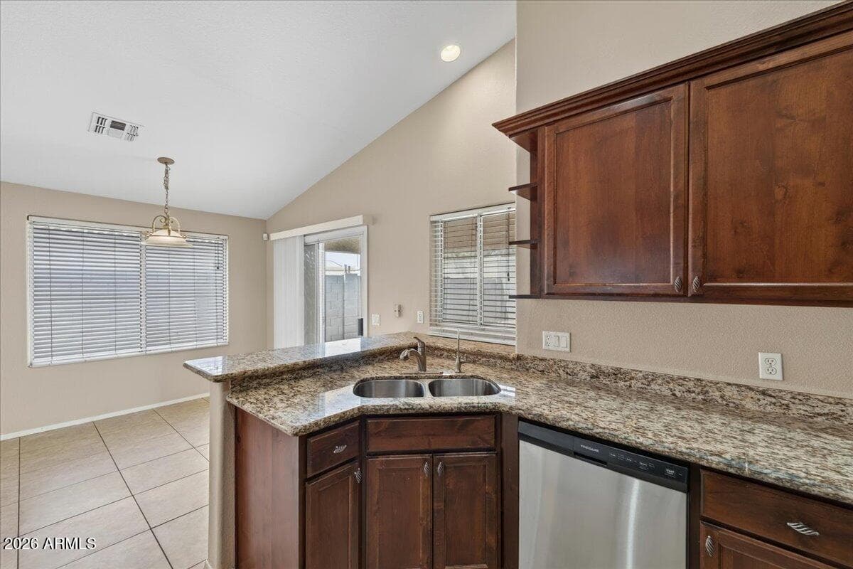 20270 N 82nd Lane N, Peoria, AZ 85382 — photo 9 of 26