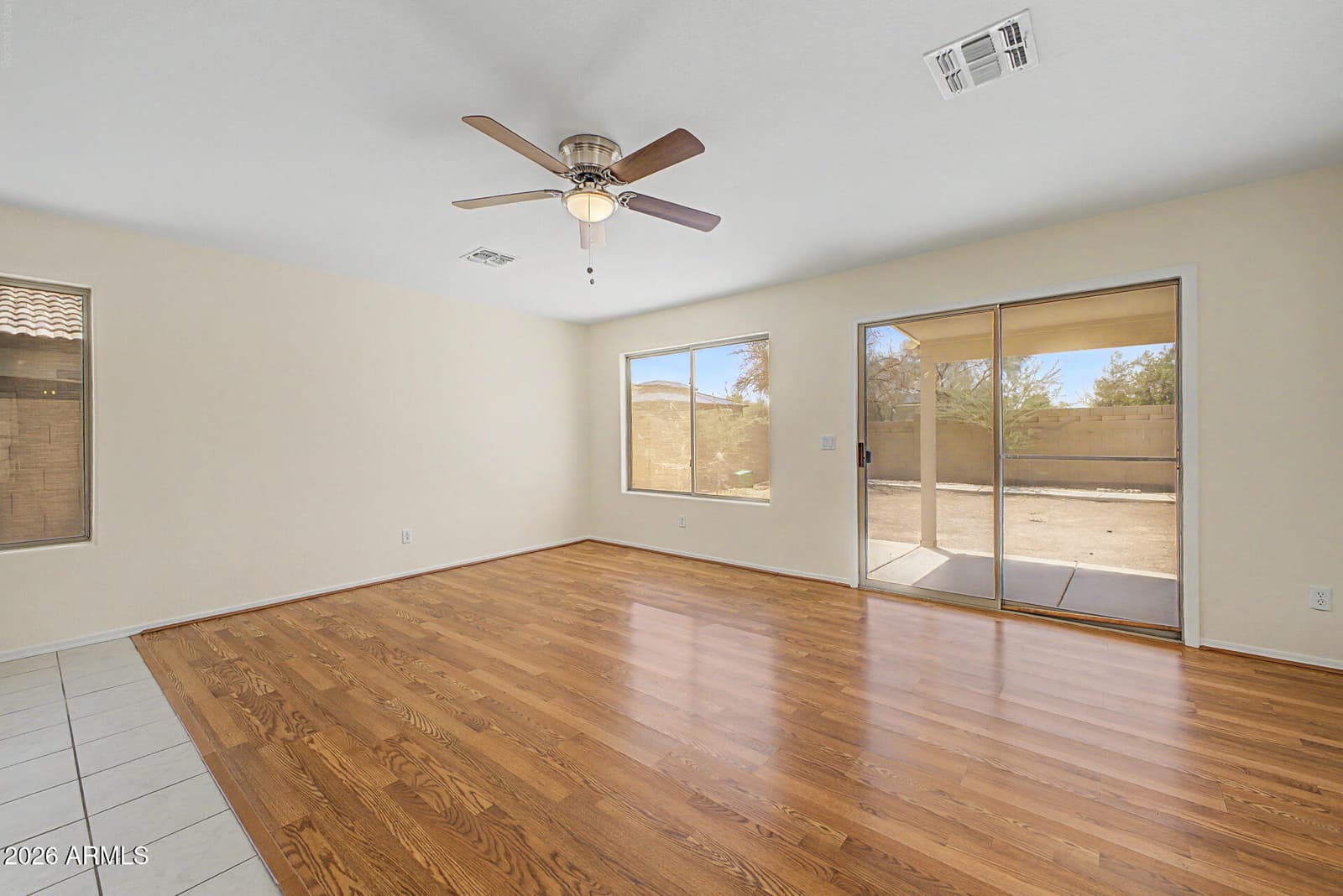 1173 N AGAVE Street, Casa Grande, AZ 85122 — photo 8 of 46