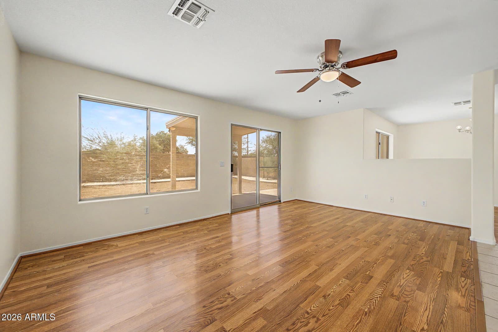 1173 N AGAVE Street, Casa Grande, AZ 85122 — photo 9 of 46