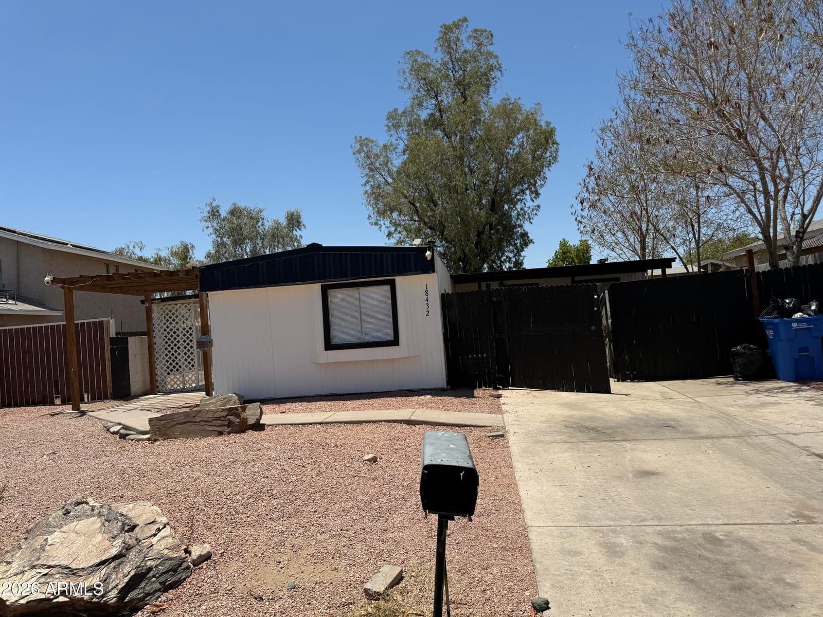 18432 N 2ND Street, Phoenix, AZ 85022 — photo 2 of 14