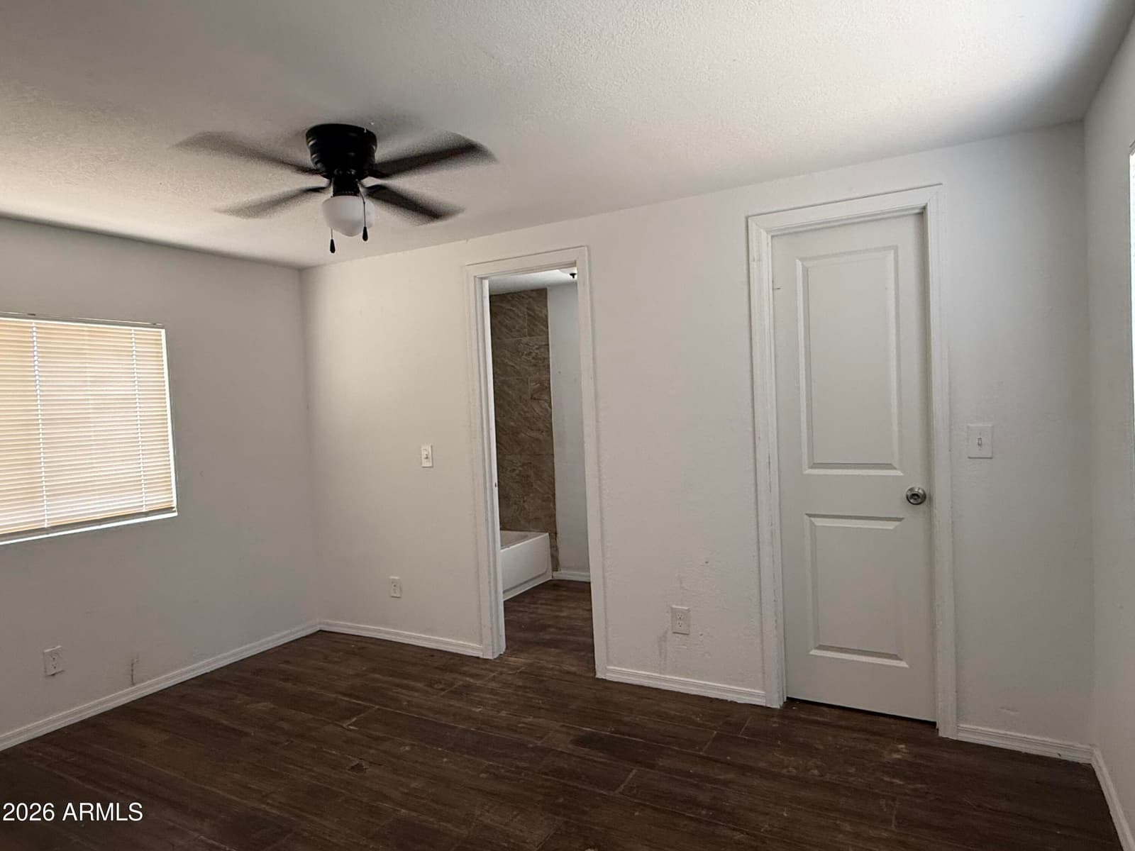 18432 N 2ND Street, Phoenix, AZ 85022 — photo 10 of 14