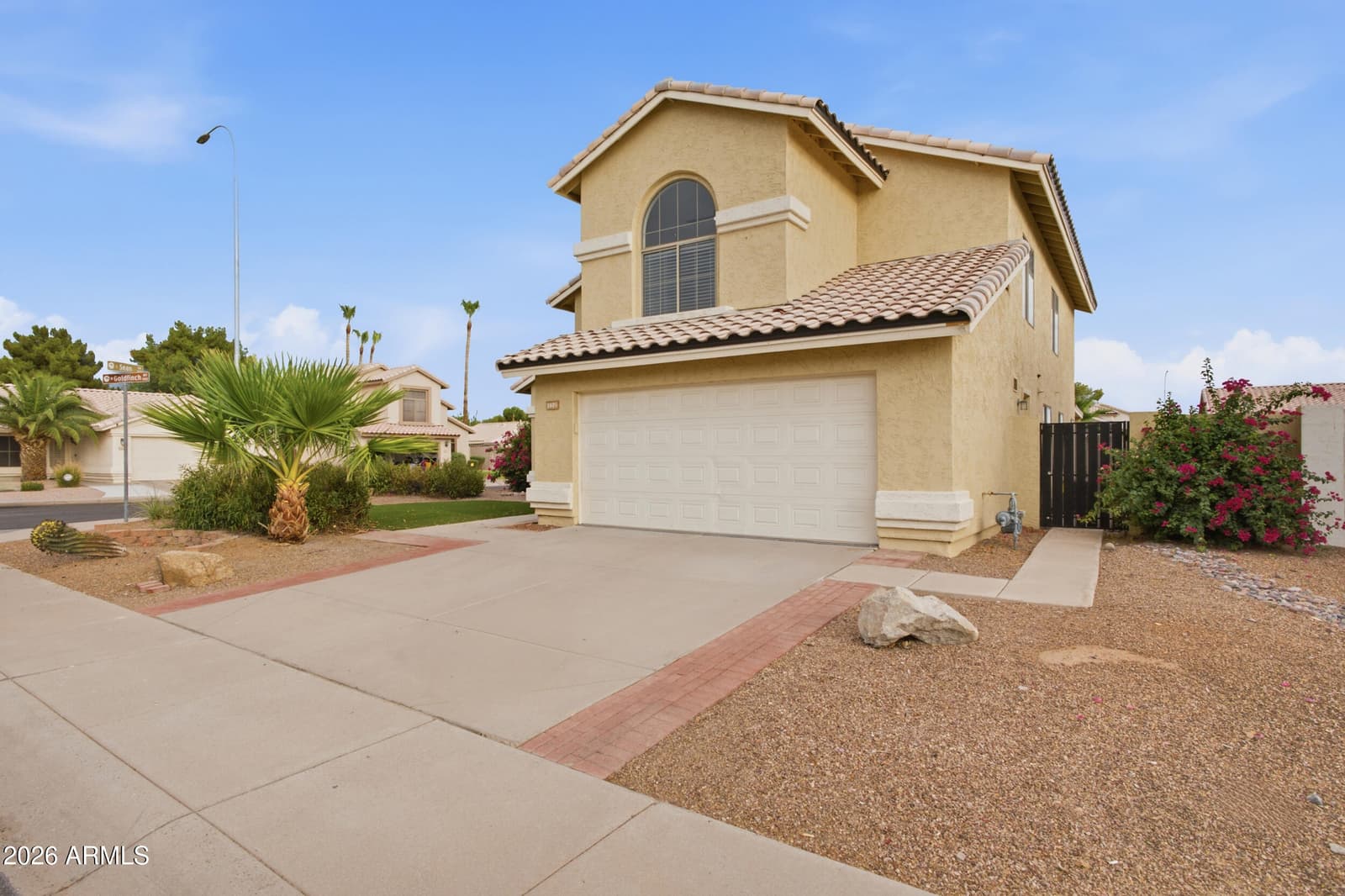 1403 W GOLDFINCH Way, Chandler, AZ 85286 — photo 3 of 59