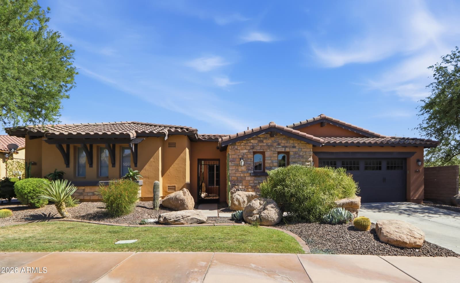 12129 W DESERT MIRAGE Drive, Peoria, AZ 85383 — photo 2 of 52