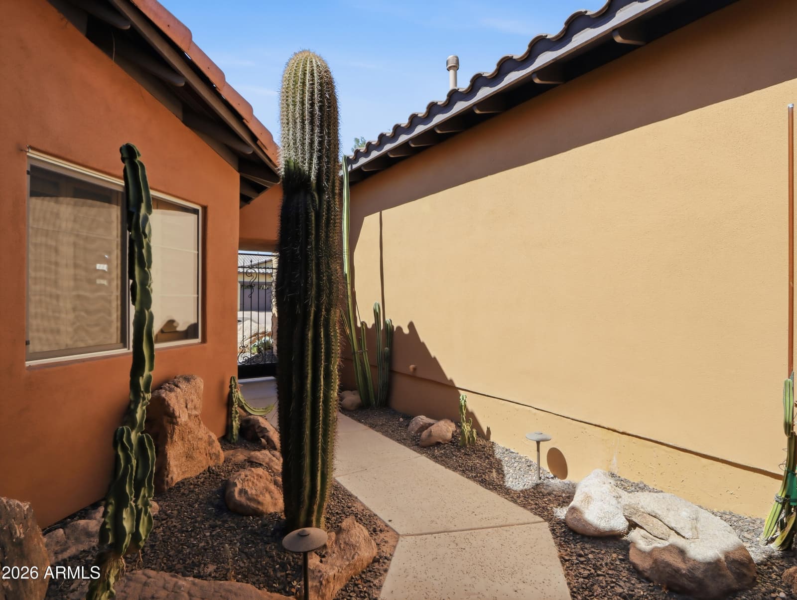 12129 W DESERT MIRAGE Drive, Peoria, AZ 85383 — photo 5 of 52