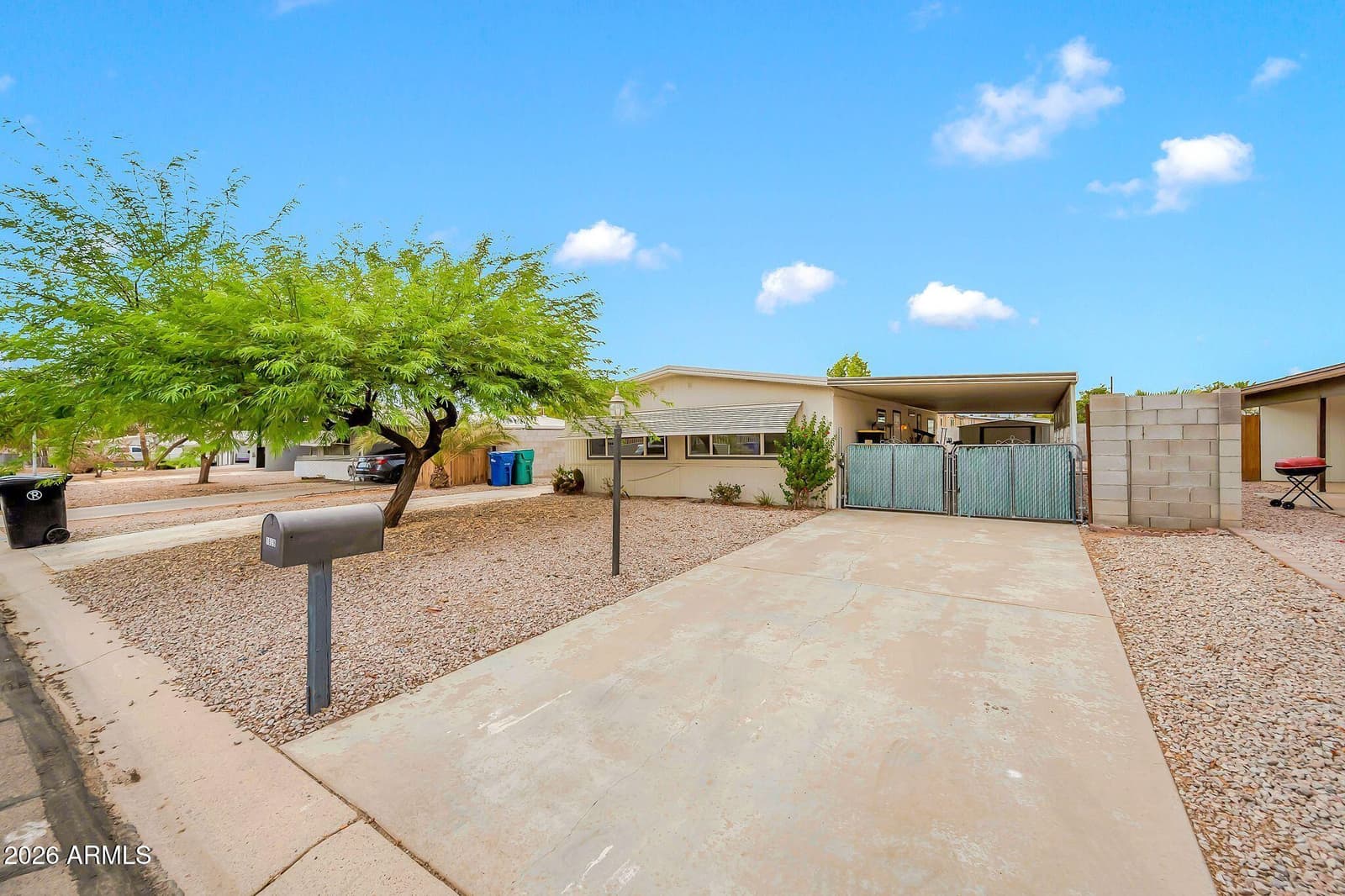 7628 E GARNET Avenue, Mesa, AZ 85209 — photo 2 of 30