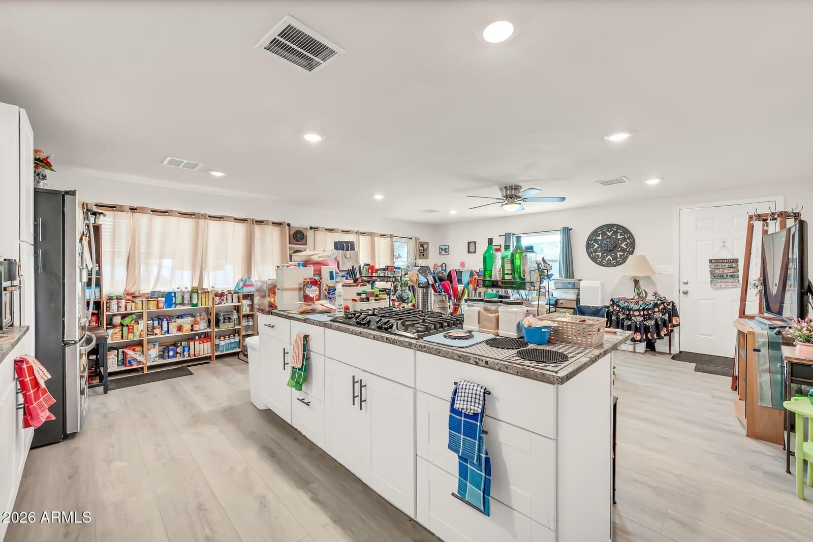 7628 E GARNET Avenue, Mesa, AZ 85209 — photo 12 of 30