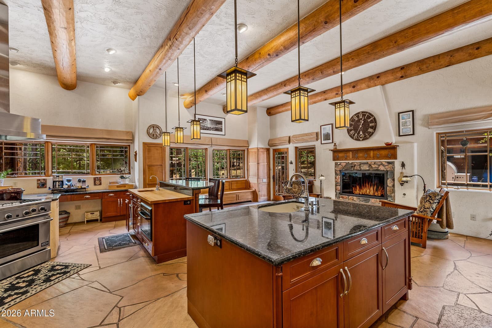 2912 N Creekside Drive, Flagstaff, AZ 86001 — photo 20 of 104