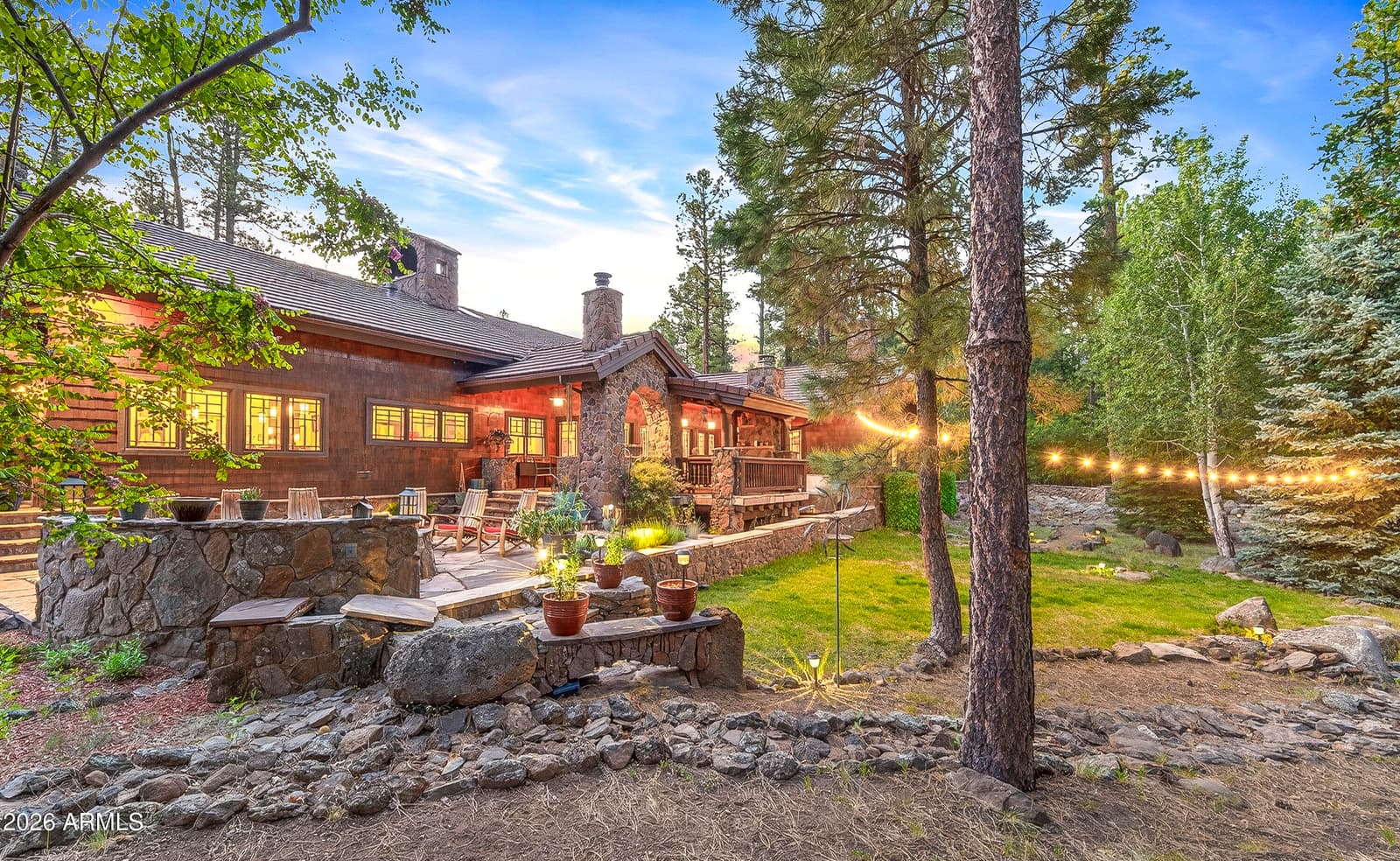 2912 N Creekside Drive, Flagstaff, AZ 86001 — photo 5 of 104