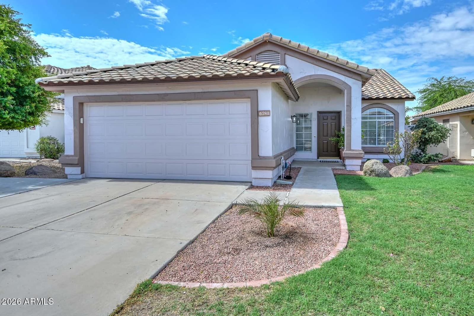 6781 W LOUISE Drive, Glendale, AZ 85310 — photo 1 of 39