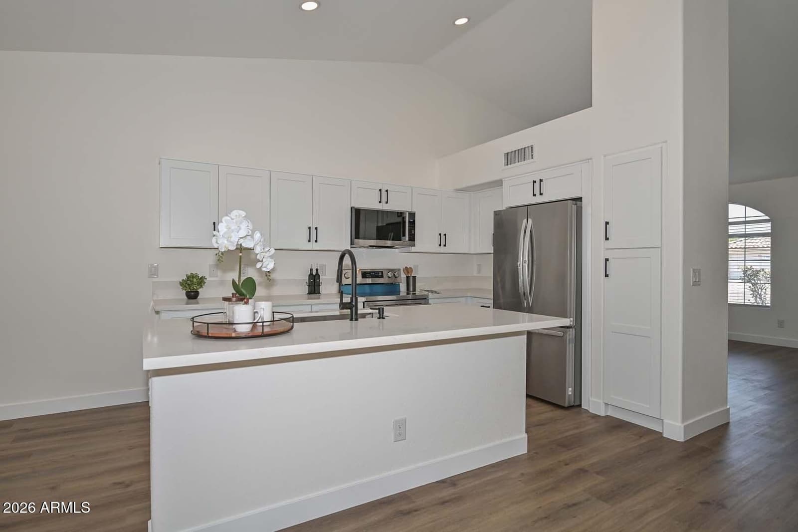 6781 W LOUISE Drive, Glendale, AZ 85310 — photo 14 of 39