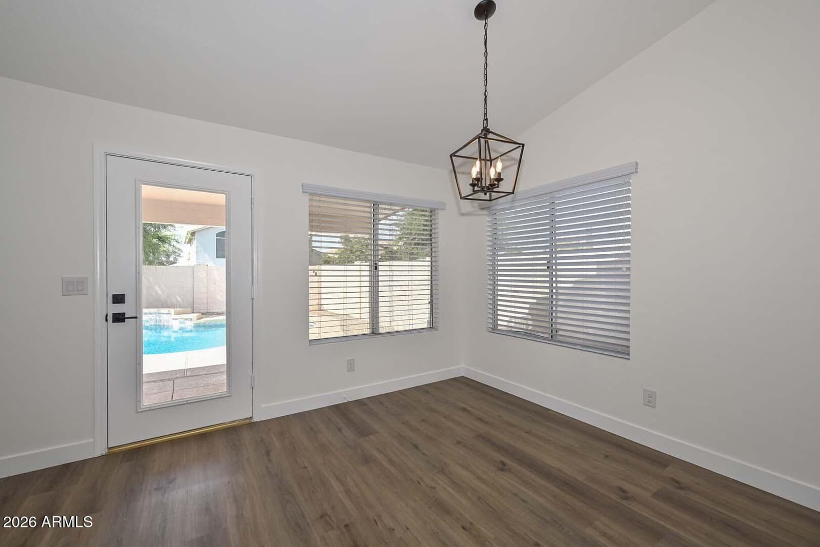6781 W LOUISE Drive, Glendale, AZ 85310 — photo 15 of 39