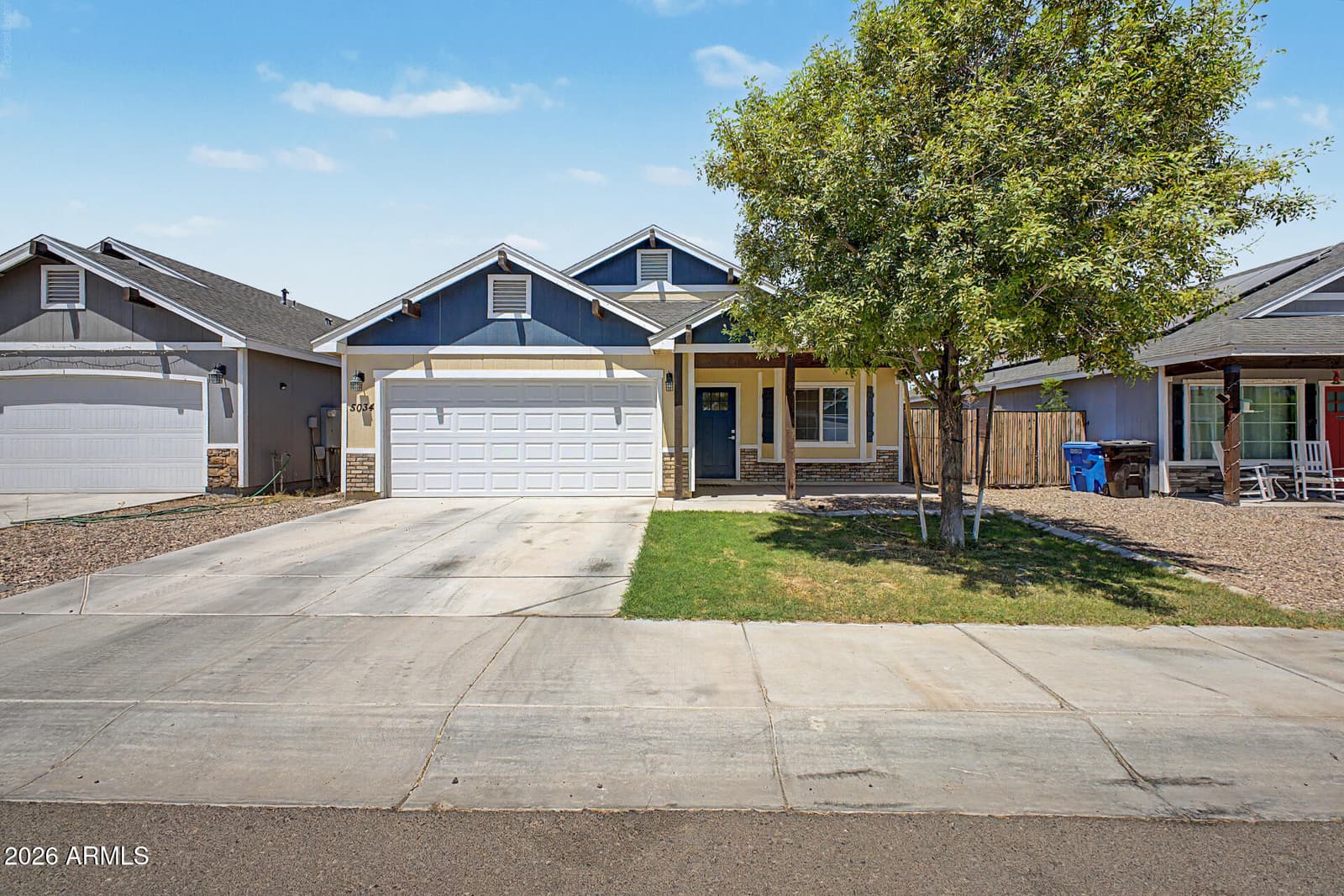 5034 S 11TH Place, Phoenix, AZ 85040 — photo 2 of 31