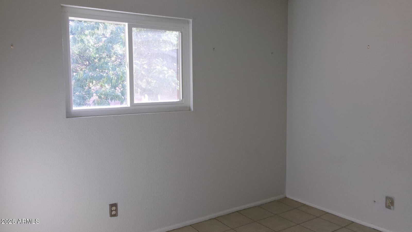 535 S CANYON Drive, Sierra Vista, AZ 85635 — photo 11 of 13