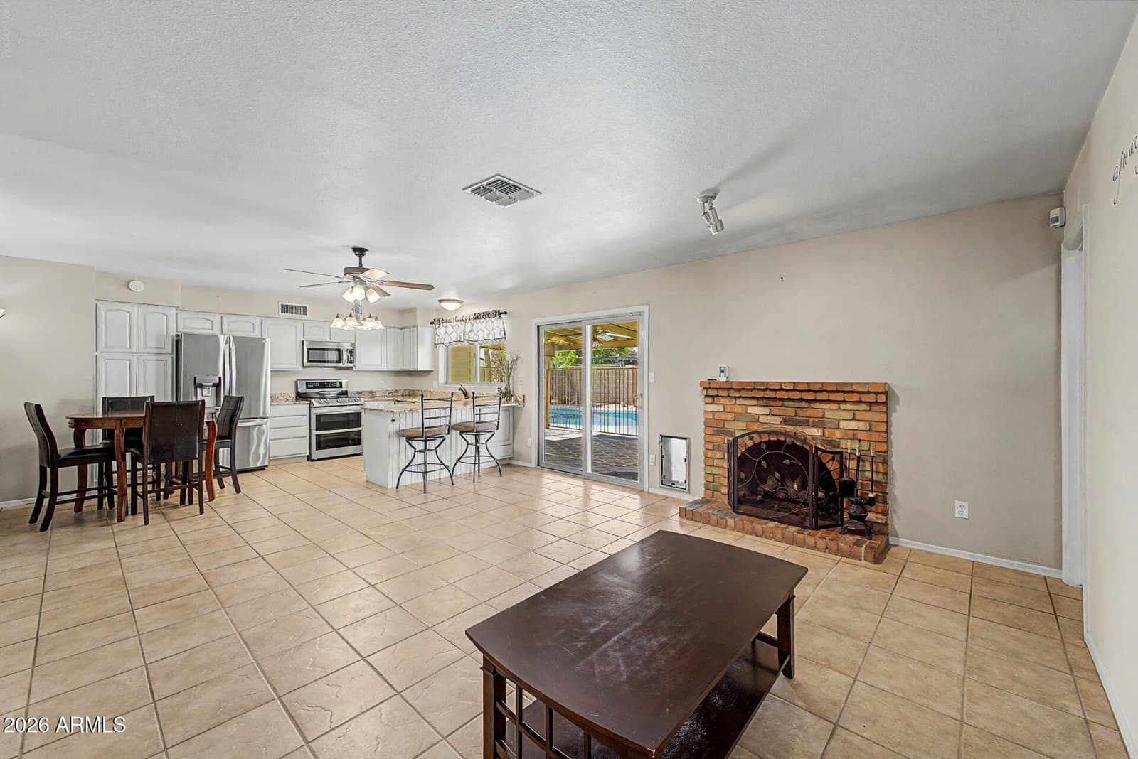 3826 W CHARLESTON Avenue, Glendale, AZ 85308 — photo 13 of 38