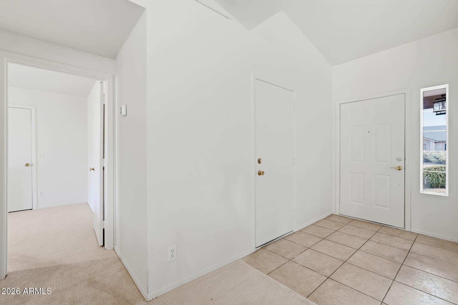 2047 E TEMPLE Court, Gilbert, AZ 85296 — photo 4 of 40