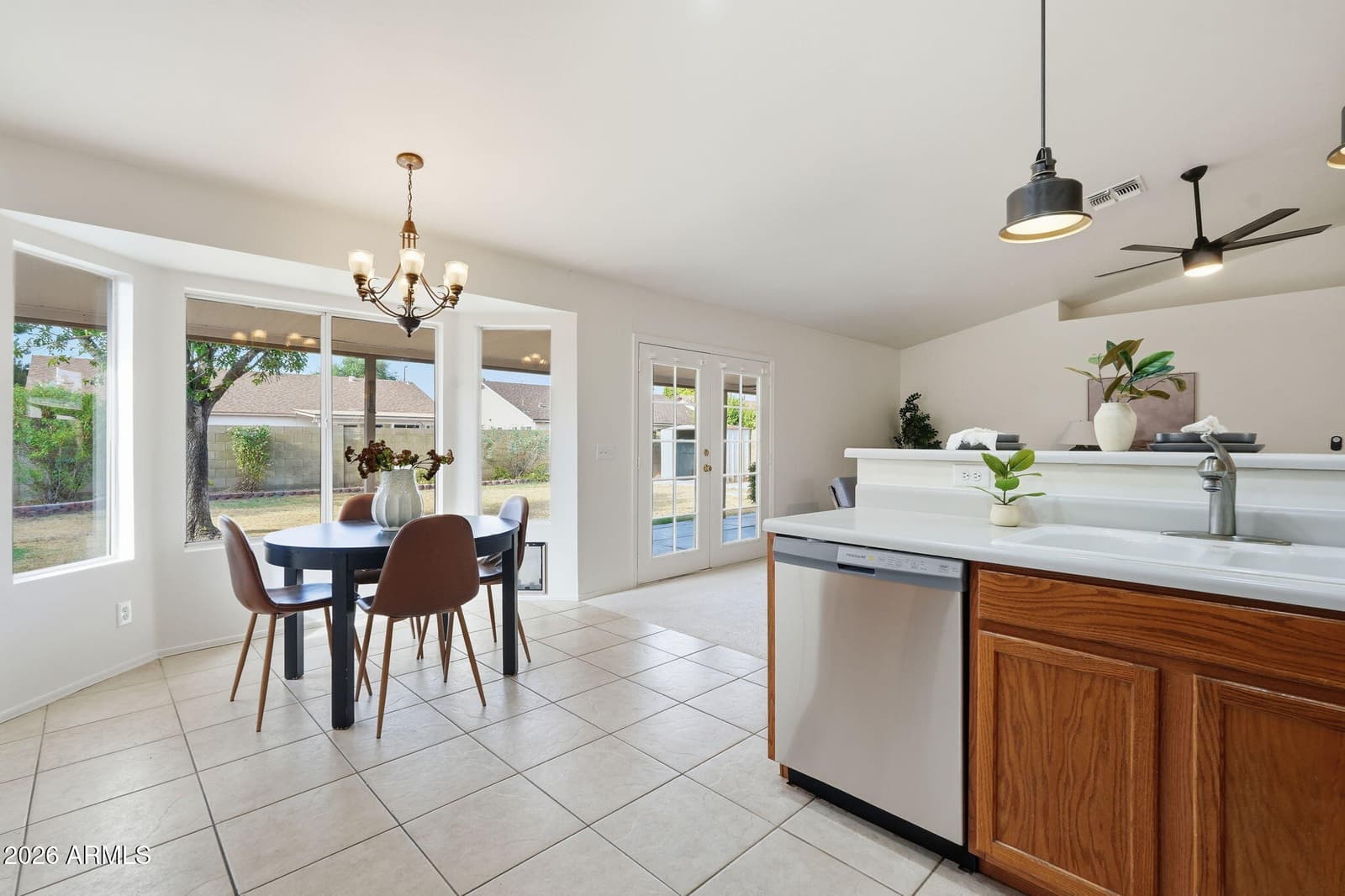 2047 E TEMPLE Court, Gilbert, AZ 85296 — photo 14 of 40