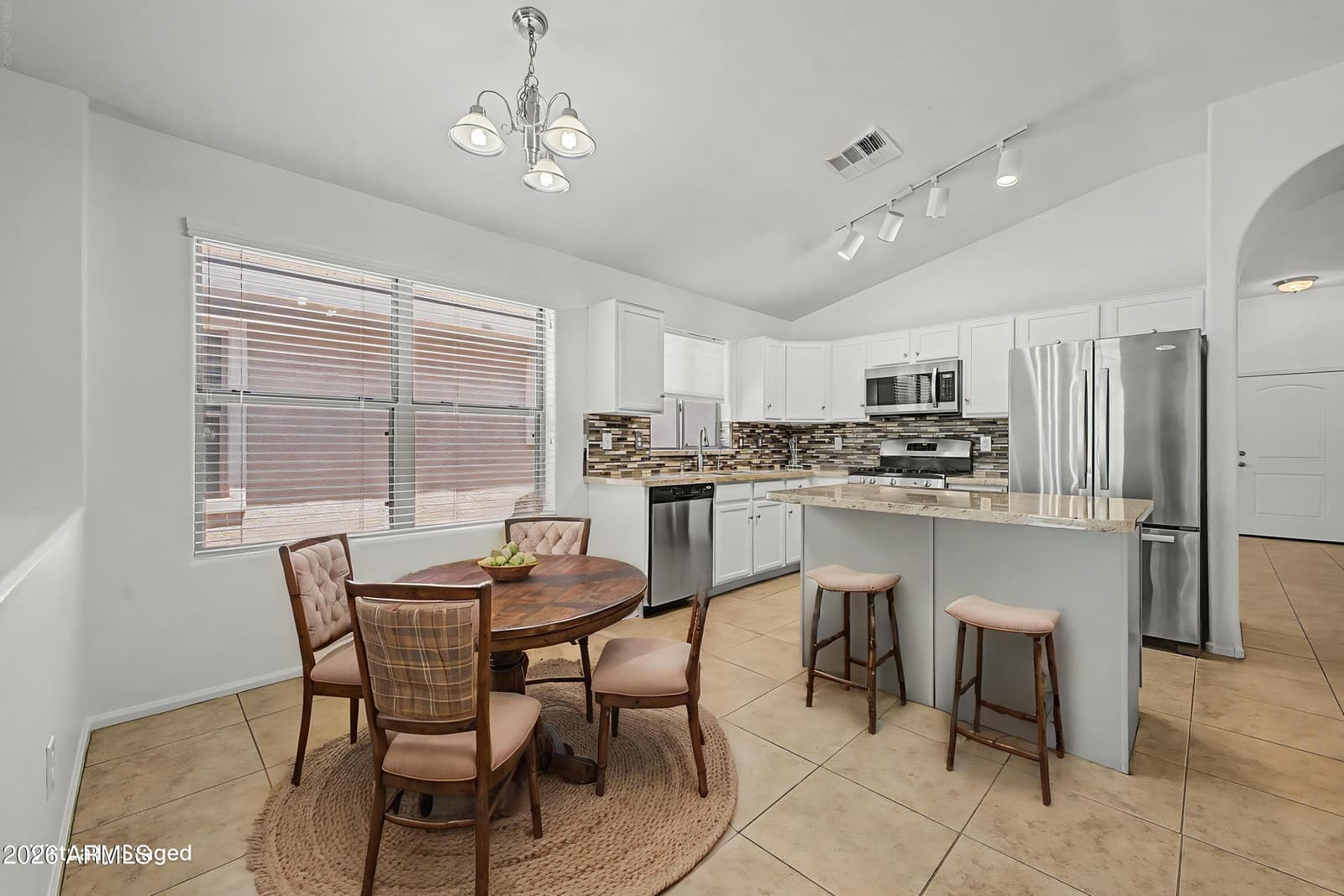 4207 E SANDY Way, Gilbert, AZ 85297 — photo 18 of 32
