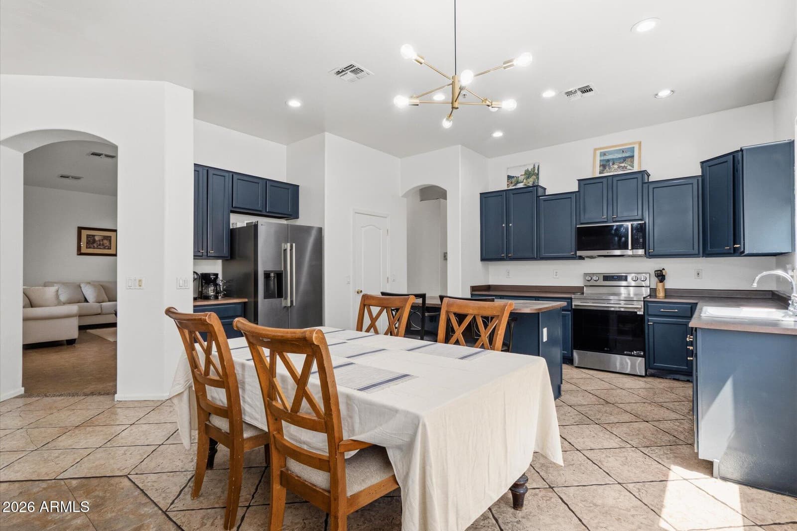 3583 E WILDHORSE Drive, Gilbert, AZ 85297 — photo 4 of 19