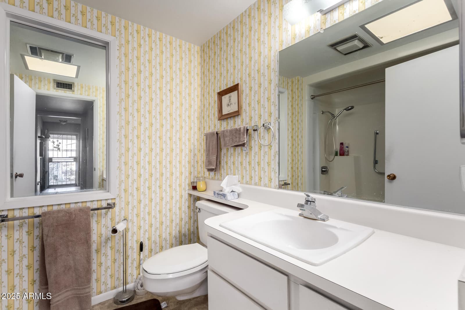 9739 W Alabama Avenue W, Sun City, AZ 85351 — photo 15 of 31