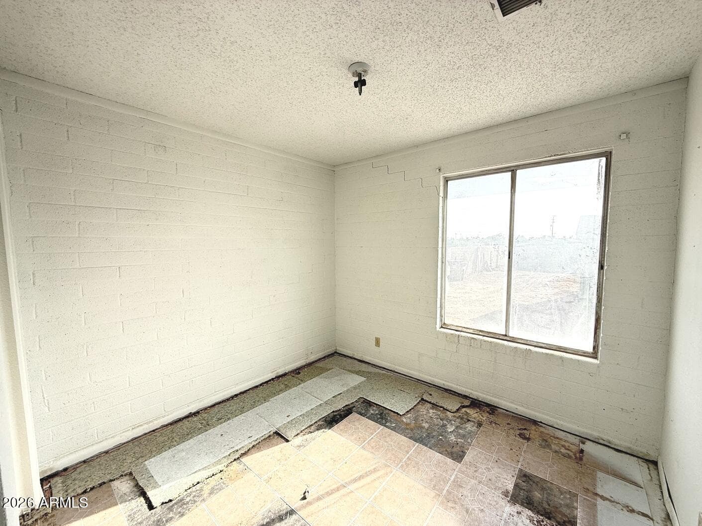 710 N SONORA Street, Coolidge, AZ 85128 — photo 10 of 29