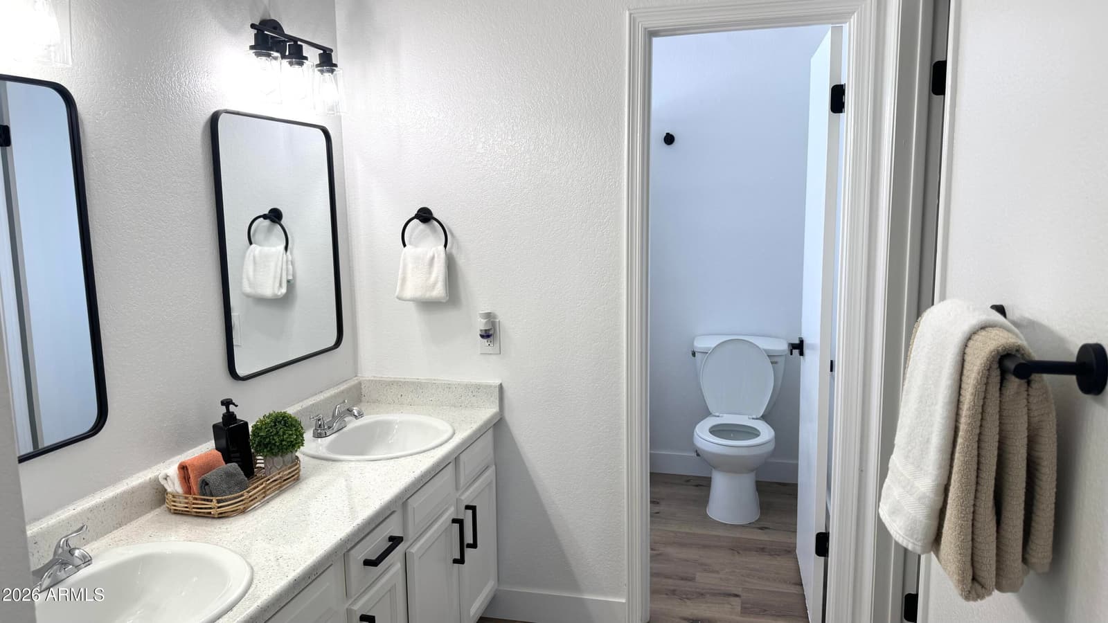 5028 N 102ND Avenue, Glendale, AZ 85307 — photo 13 of 20