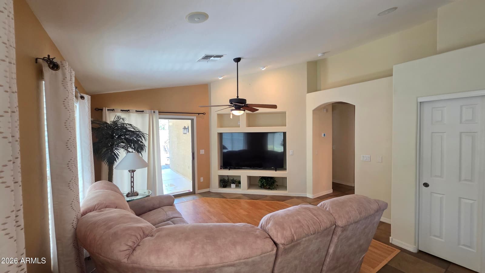 33818 N WINDMILL Run, San Tan Valley, AZ 85144 — photo 8 of 28