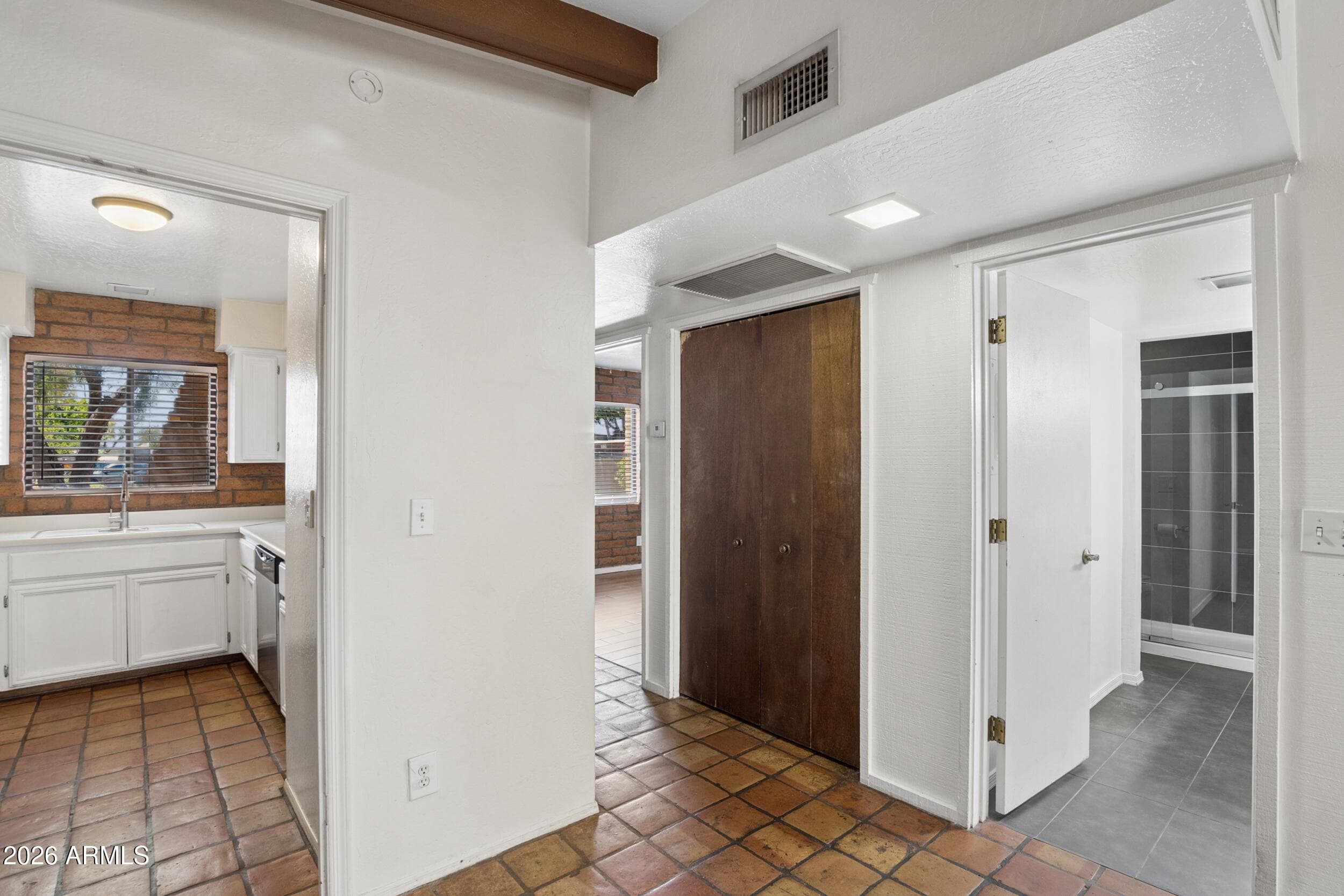 4434 E HUBBELL Street 22, Phoenix, AZ 85008 — photo 11 of 39