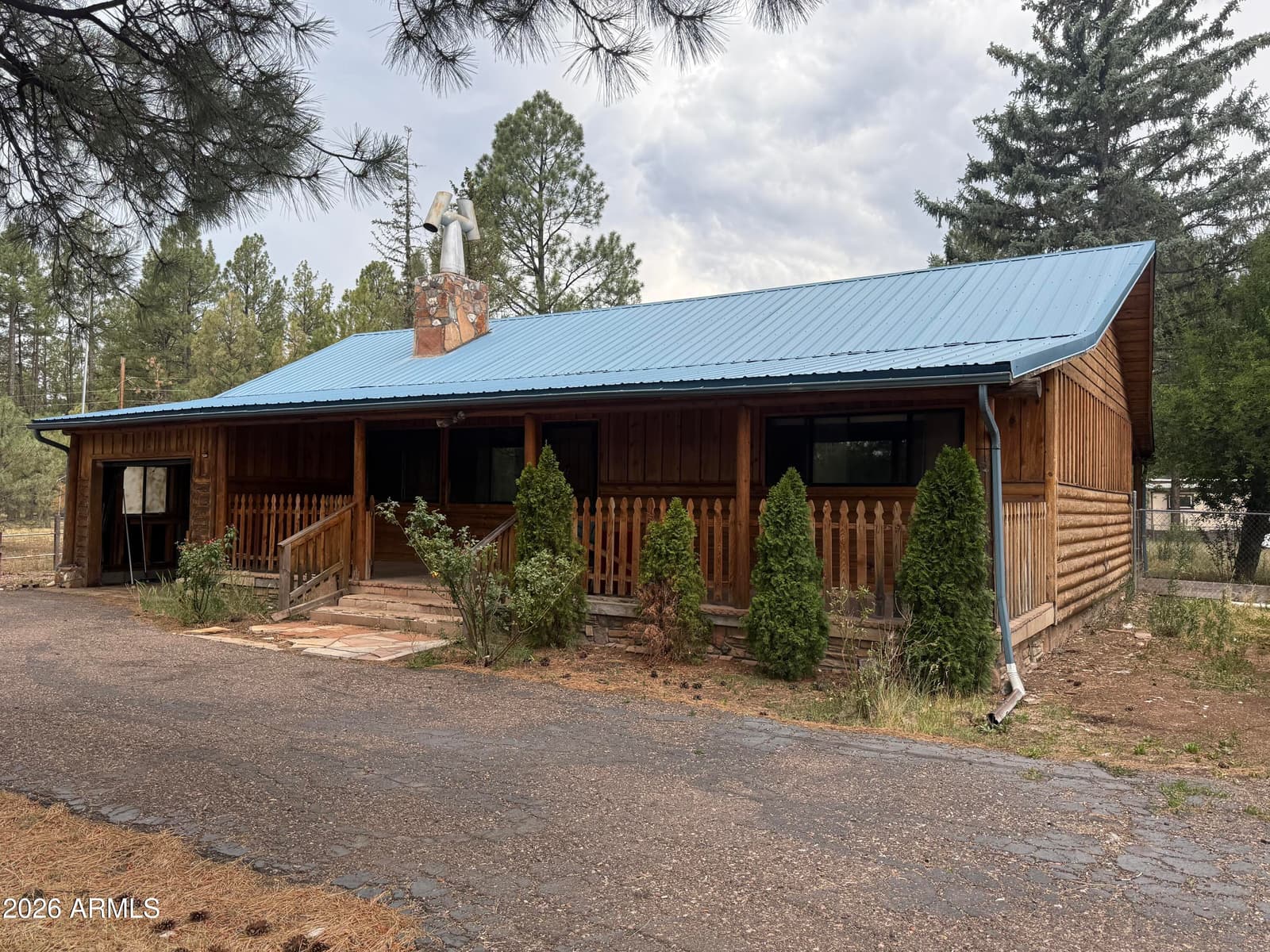 540 MOUNTAIN VIEW Drive, Lakeside, AZ 85929 — photo 1 of 31