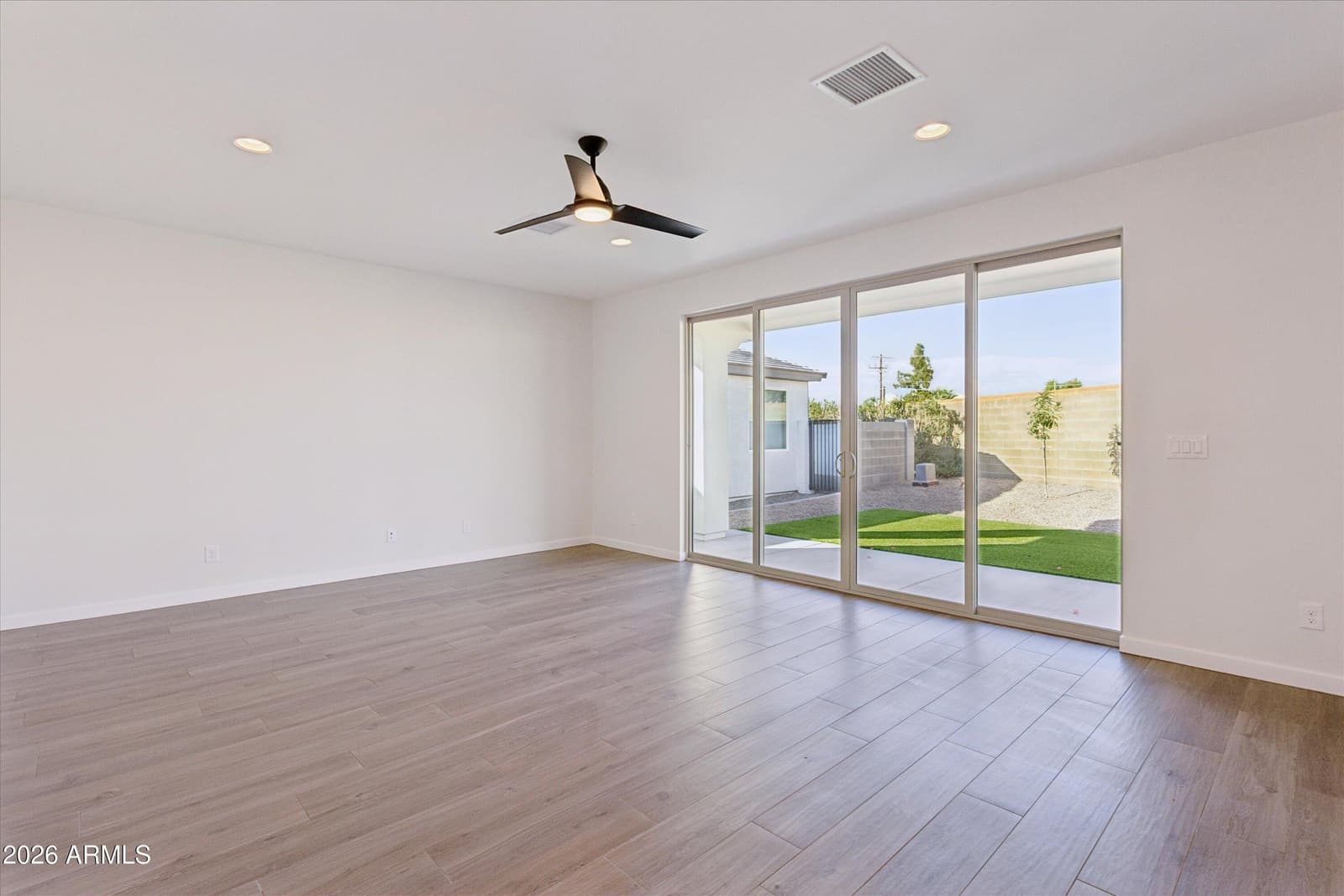 2301 N Shannon Way, Mesa, AZ 85215 — photo 6 of 28